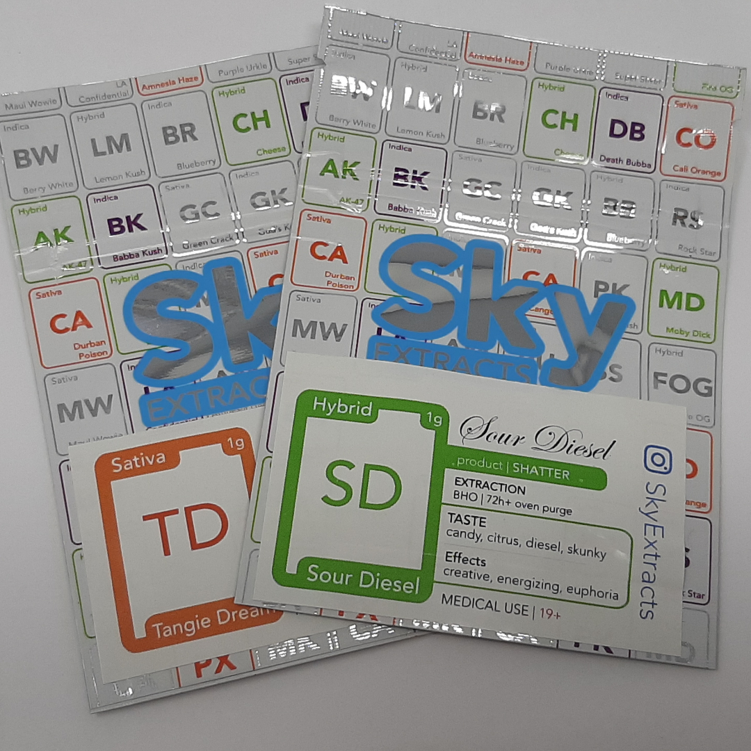 pixelcut-export - 2023-09-29T152337.193 Sky Extracts - 1 Gram Packaged Shatter - Image 1