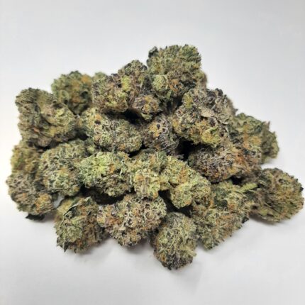 AAAA Strawberry Runtz Mediums By Green Valley