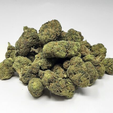 AAA Pineapple Express Mediums By Budget Buds (25% THC)